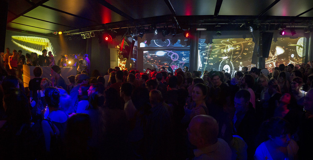 [dunkelbunt] releaseparty at chaya fuera